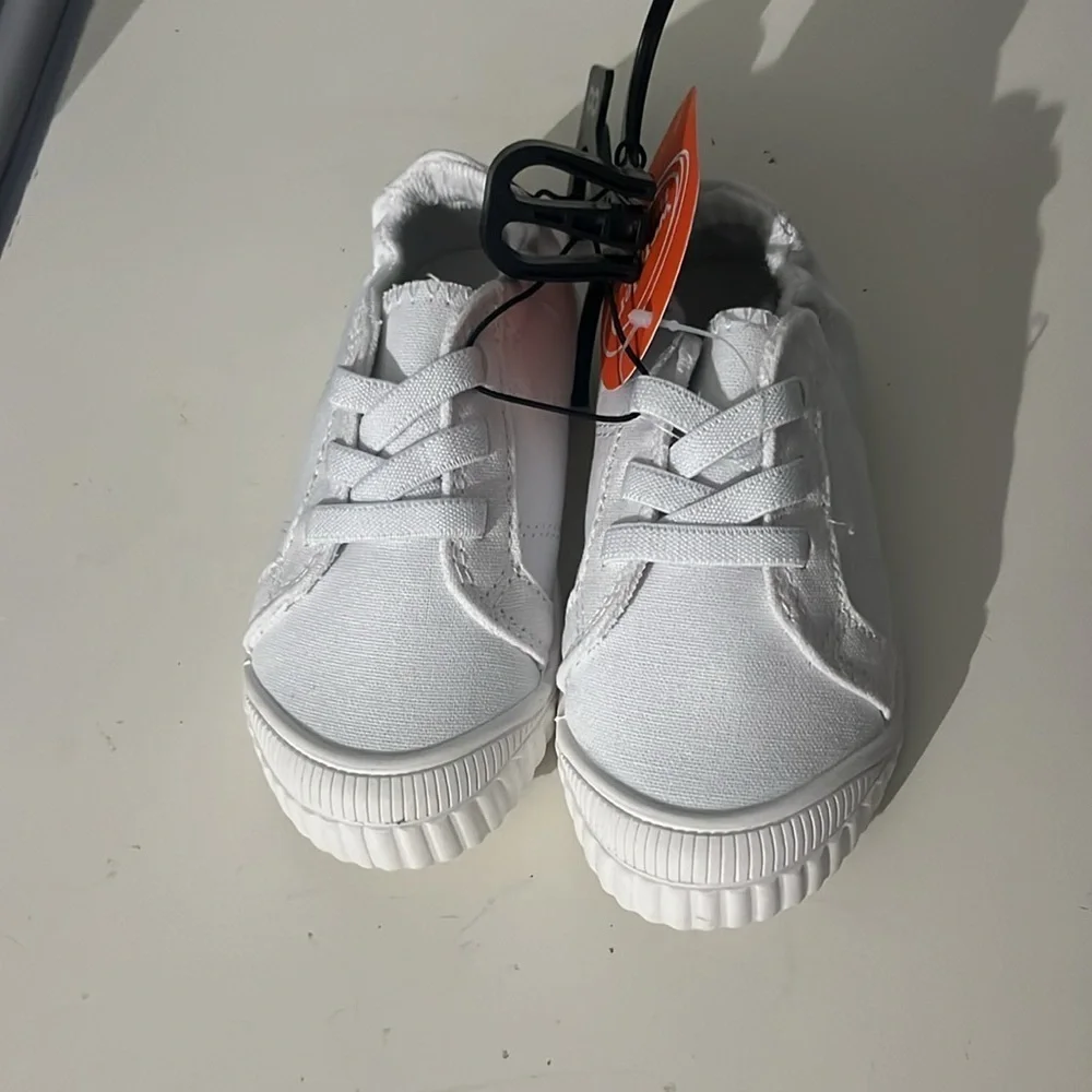 New Wonder Nation Girl’s Boy’s White Canvas Slip on Sneakers Size 8 NWT